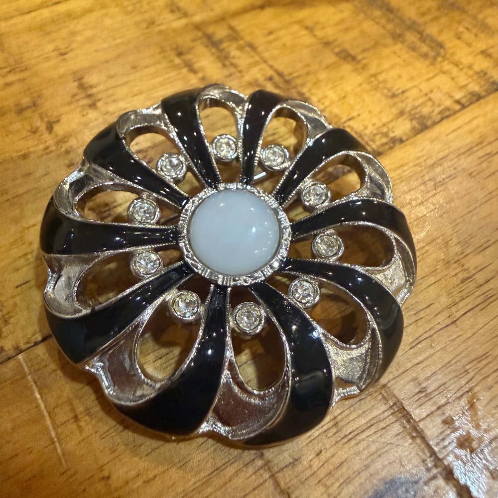Vintage 1928 Jewelry Black Enamel White Glass Rhinestone Pinwheel Brooch 2"